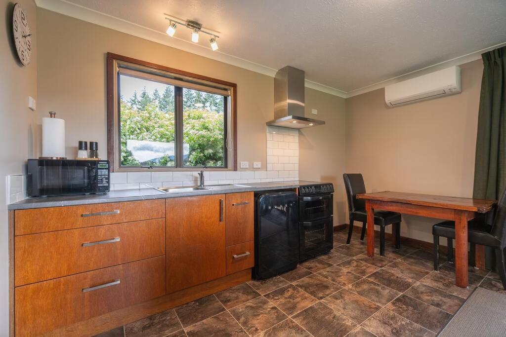 Te Anau Cottage Kültér fotó