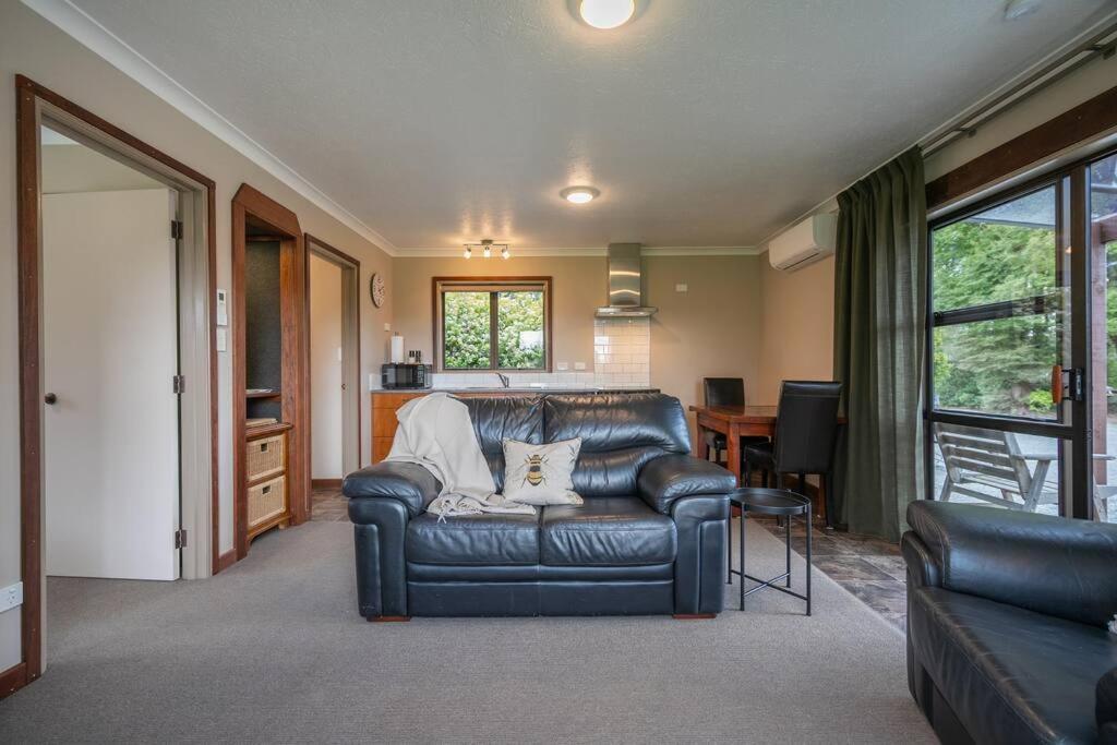 Te Anau Cottage Kültér fotó